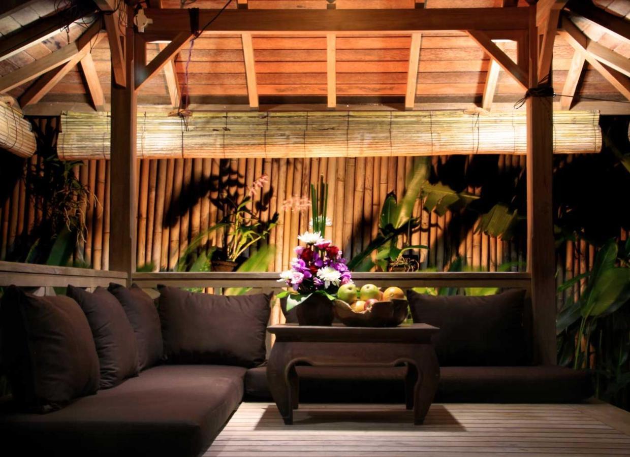 Villa Dikebun Ungasan Exterior foto